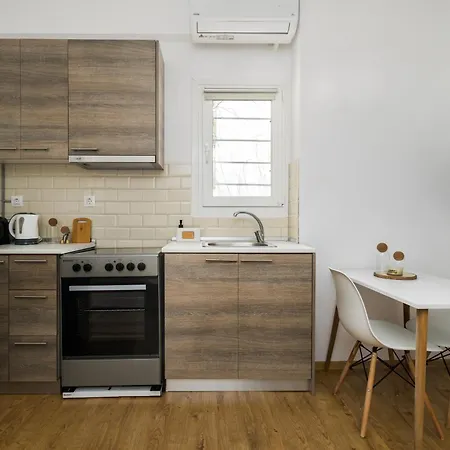 Aparthotel Ourania Lofts And 4*