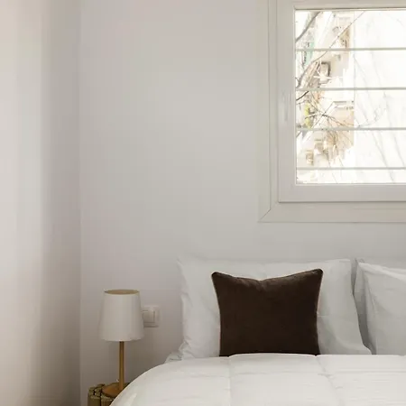Ourania Lofts And Aparthotel 4*