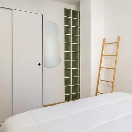 Ourania Lofts And 4*