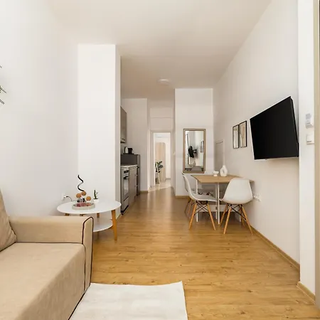 Ourania Lofts And 4* Salonicco